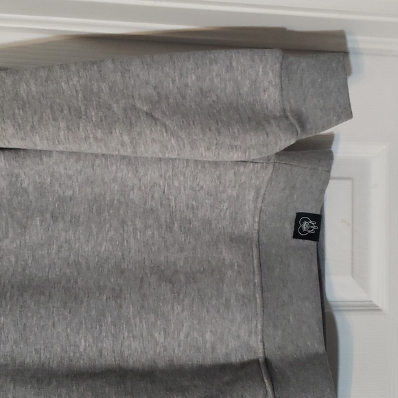 Bad Monday apparel Sweatshirt - Picture 2 of 6